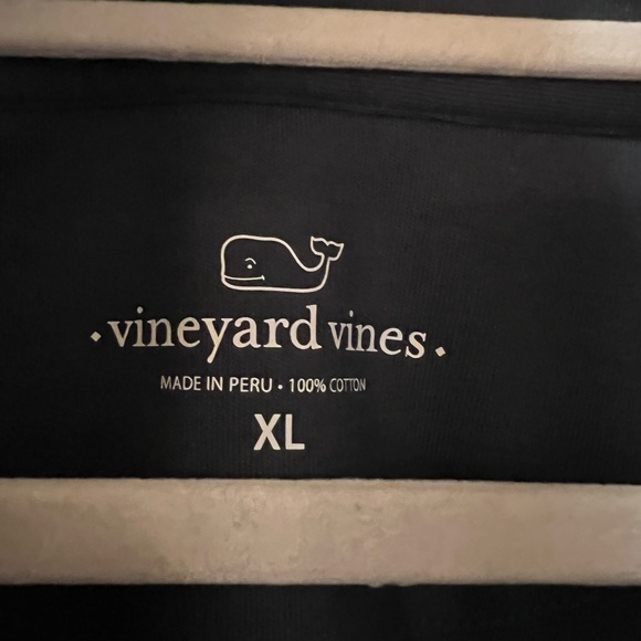 Men’s Vineyard Vines 3/4 zip - Picture 2 of 2